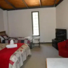 Отель Colonial Motel, фото 1