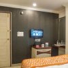 Отель OYO Rooms Zone II M P Nagar, фото 10