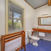 Отель North Lodge Clan Cottage, фото 5