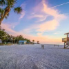 Отель Key Lime Cottage East, фото 9