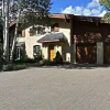 Отель Cascade Village Area 5 Bed 4 Bath, Walk To Lift!, фото 8