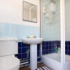 Отель Two bedrooms self-contained flat with Free Parking - Flat 2, фото 7