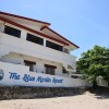 Отель The Blue Marlin Beach Resort в Сан-Фернандо