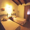 Отель Casas con piscina en Roches, фото 4