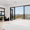 Отель Hilltop Hideaway - Breathtaking views, moments to beach!, фото 16