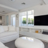 Отель Luxury Double Balcony Condo, фото 3