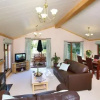 Отель Upton Lakes Lodges, фото 1