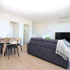 Отель Queen of Northcote Views - Rejuvenate Stays, фото 6
