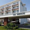 Отель Sea Breeze Resort&Residence, фото 1