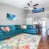 Отель 7000 Seawall Blvd Condo Unit 336 by RedAwning в Галвестоне