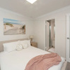 Отель Lakeview Apartment Suite 18, фото 5