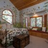 Отель Pine View Lodge - 4 Br Home, фото 5