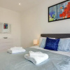 Отель Heathrow One-Bedroom Apartments, фото 2