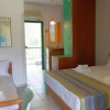 Отель Athina Rooms, фото 1
