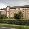 Отель Premier Inn Harrogate South в Харрогите