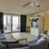 Отель Quay 503 - 2 Br Condo, фото 1