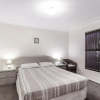 Отель Florentine Unit 2, 11 Columbia Close, фото 18