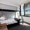 Отель Queen of Northcote Views - Rejuvenate Stays, фото 11