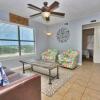 Отель Moonraker 38 - 2 Br condo, фото 5