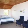 Отель Summerspring Beachfront Accommodation, фото 10