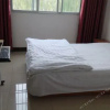 Отель Xin Yuan Guest House, фото 1