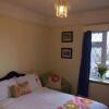 Отель Angela's Bed & Breakfast, фото 1