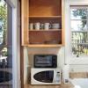 Отель Curtis Cottage · Berkeley Cottage, comfy, stylish, good wifi, фото 4
