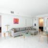 Отель Oceanview Luxury Converted 4 Br Miami Brickell Ave, фото 8