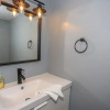 Отель Bear Ski Retreat Townhouse, фото 9