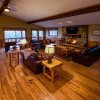 Отель Grande Butte Lodge - Hocking Hills в Саут-Блумингвилле