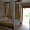 Отель Beverly Suites, фото 6
