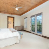 Отель Breathtaking Mountain Views - 3 Br Townhome, фото 4