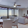 Отель Luxury Oceanfront Penthouse at Crocs, фото 8