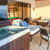 Отель Luxury Oceanfront Penthouse at Crocs, фото 9