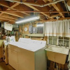 Отель Huckleberry Hide-Away - 3 Br Cabin, фото 11