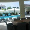 Отель The Crown Suites at LHVC Resort, фото 1