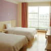 Отель 7Days Inn Dandong Railway Station, фото 1