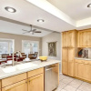 Отель SLS Altadena Estate with FREE Heated Pool, Spa, Pool Table & More., фото 9