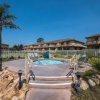 Отель Romantic Getaway to Seascape Villa, фото 3