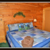 Отель Cornerstone 2 Bedroom Cabin by RedAwning, фото 21