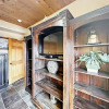Отель Bobsled - 4 Br Townhouse, фото 24