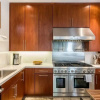 Отель New Architectural House Rooftop Deck 3BD, фото 6