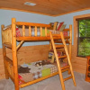 Отель Sugar Bear Mtn Hideaway, фото 9
