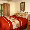 Отель Rivendell Creekside Cabin - 3 Br Cabin, фото 4