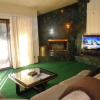 Отель Two-Bedroom Deluxe Townhouse Unit #45 by Snow Summit Townhouses, фото 9