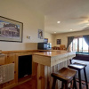 Отель Flatlanders' Retreat - 4 Br Cabin, фото 11