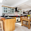 Отель Veeve 2 Bed House Heathfield North Twickenham, фото 4