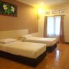 Отель Indra Djaya Hotel, фото 5