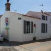 Отель House with one bedroom in Saint Gilles Croix de Vie with furnished terrace and WiFi 300 m from the b в Сен-Жиль-Круа-де-Ви