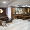 Отель Maple Tree Hotel, фото 2